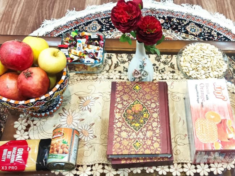  توزیع ۱۱۰ بسته یلدایی بین خانوارهای دانش آموزان تحت پوشش 